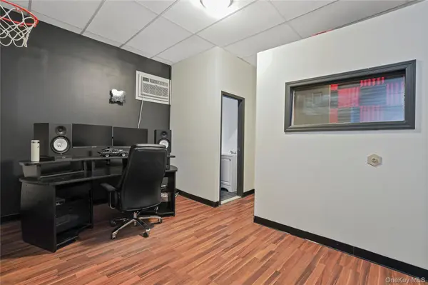 629 E 183rd ST, Bronx, NY 10458