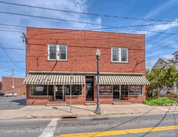 211 Main ST, Saugerties, NY 12477