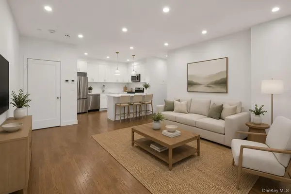1431 Old Northern BLVD #2, Roslyn, NY 11576