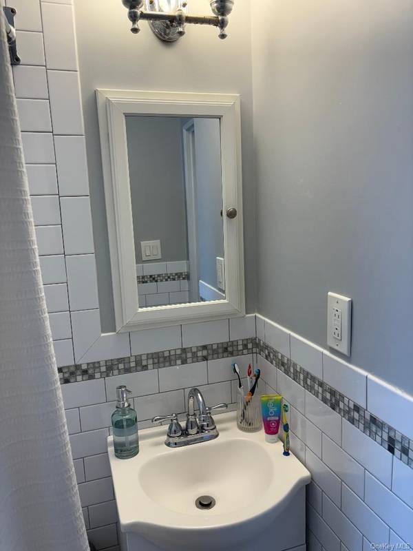 65 Virginia AVE, Long Beach, NY 11561