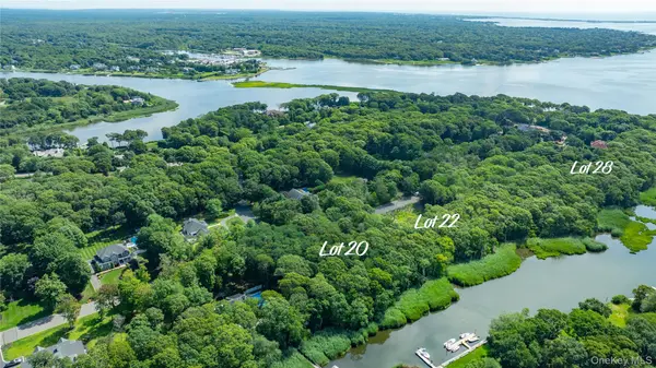 20 Inlet View PATH, East Moriches, NY 11940