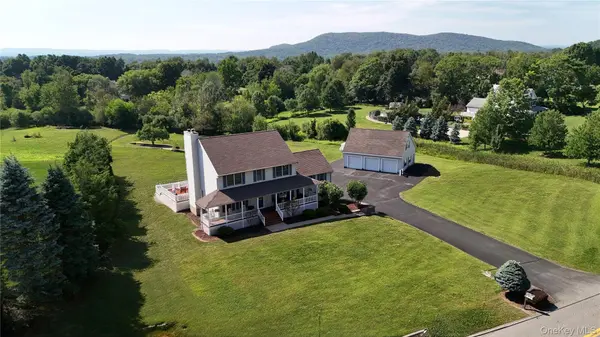 33 Jessup RD, Warwick, NY 10990