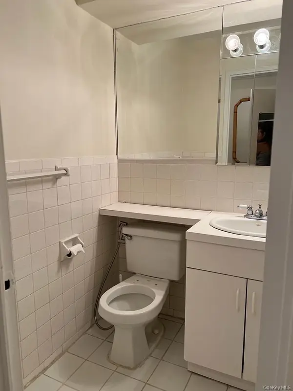 305 E 40 Street ST #4A, New York (manhattan), NY 10016