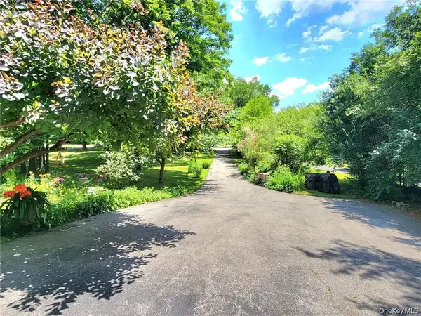 2836 Route 94, Washingtonville, NY 10992