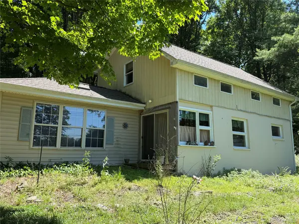 34 Upper Hillman RD, Warwick, NY 10990