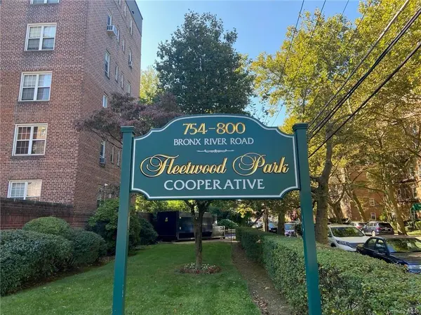 770 Bronx River RD #A47, Bronxville, NY 10708