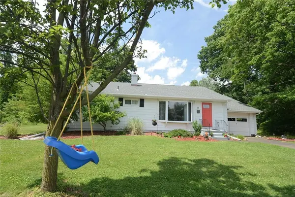 50 Terrace LN, Blauvelt, NY 10913