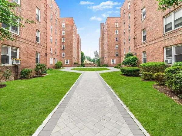60 Locust AVE #601A, New Rochelle, NY 10801
