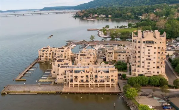1 Main ST #1301, Nyack, NY 10960