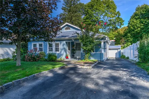 10 S Montgomery AVE, Elmsford, NY 10523