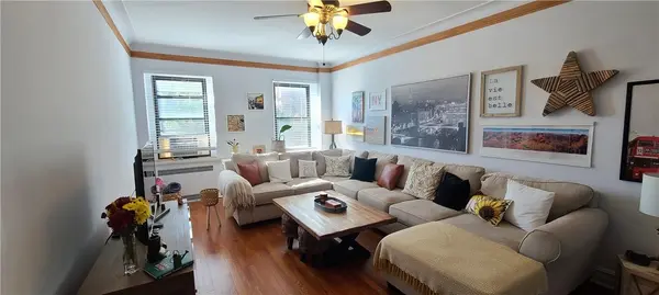 167 Centre AVE #1J, New Rochelle, NY 10805