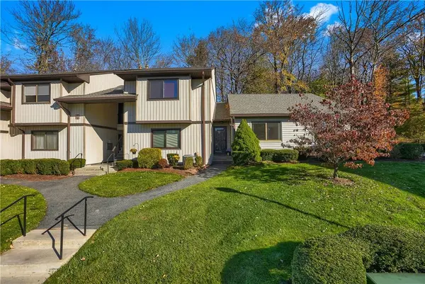 109 Village RD #K, Yorktown Heights, NY 10598