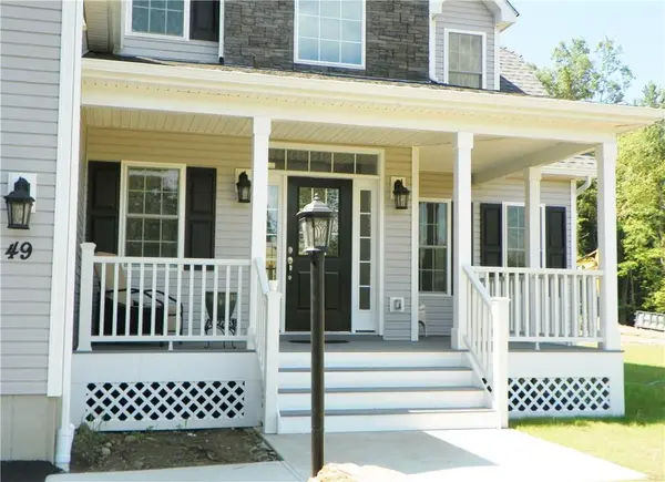 35 Strawberry Hill RD, Wappingers Falls, NY 12590