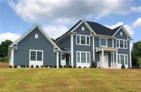 18 Stable View LN, Brewster, NY 10509