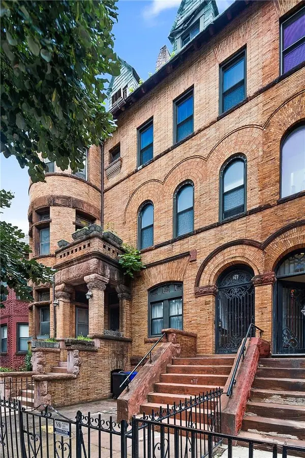 677 St. Marks AVE, Brooklyn, NY 11216