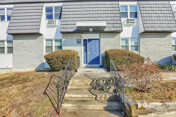 20 White Gate DR #D, Wappingers Falls, NY 12590