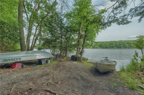 S Shore DR, Wurtsboro, NY 12790