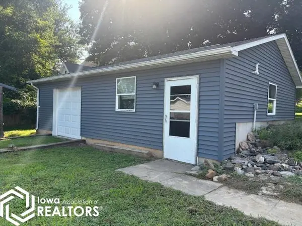 63 W 5th ST, Dallas City, IL 62330