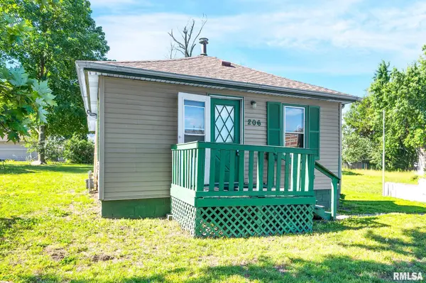 206 COOPER ST, Pekin, IL 61554