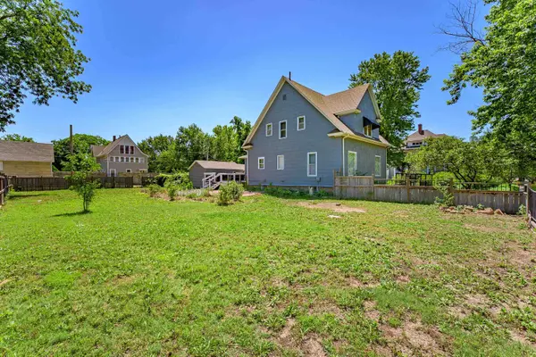 501 N C St, Wellington, KS 67152