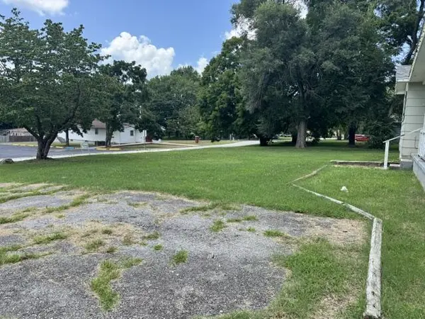 515 S Beverly Street, Billings, MO 65610