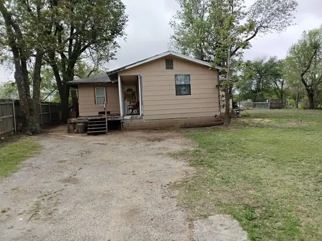 607 W Cheyenne ST, El Reno, OK 73036