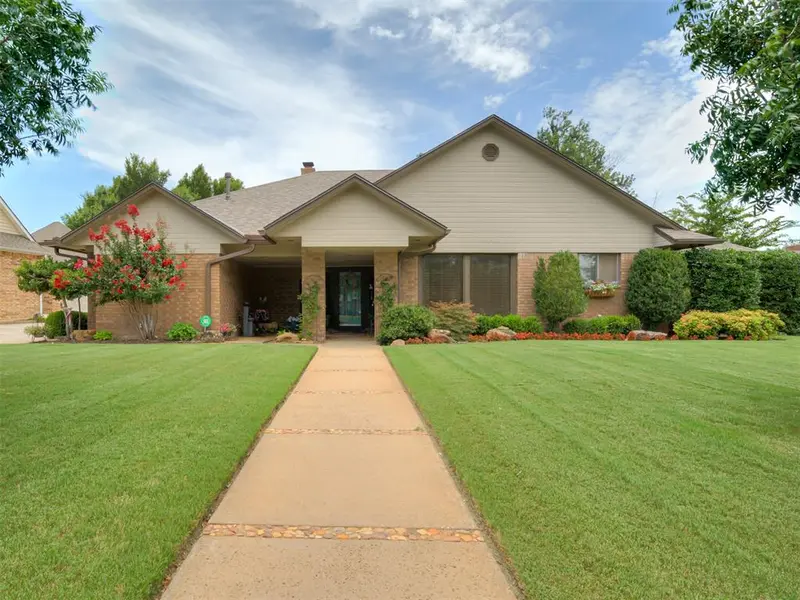 10913 Abbeywood, Oklahoma City, OK 73170