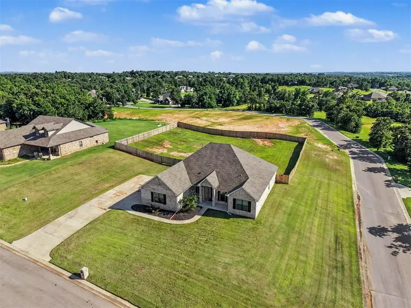 15300 SE 50th TER, Choctaw, OK 73020