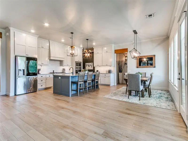4721 Mustang Park BLVD, Mustang, OK 73064