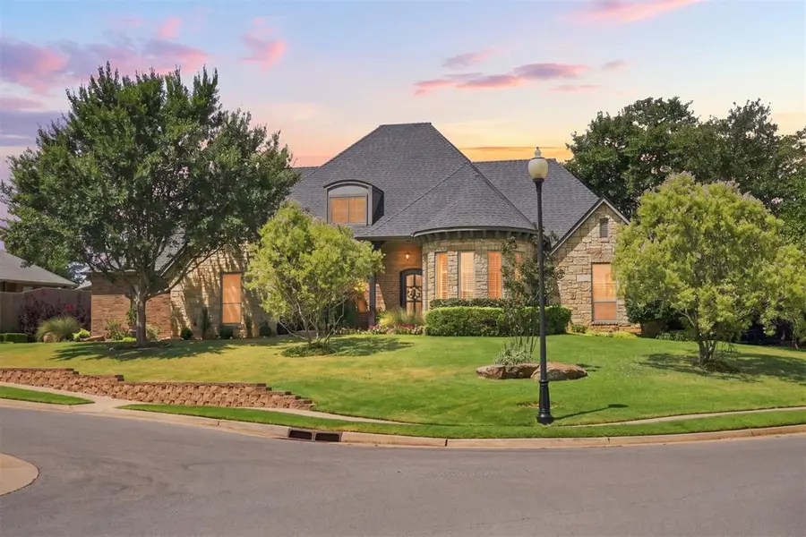 1017 Bayonne Bridge CT, Edmond, OK 73034