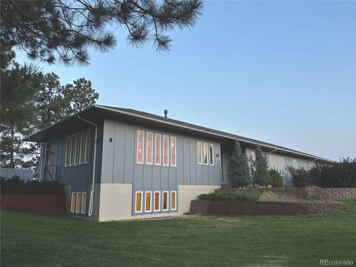 1639 Buttercup, Elizabeth, CO 80107