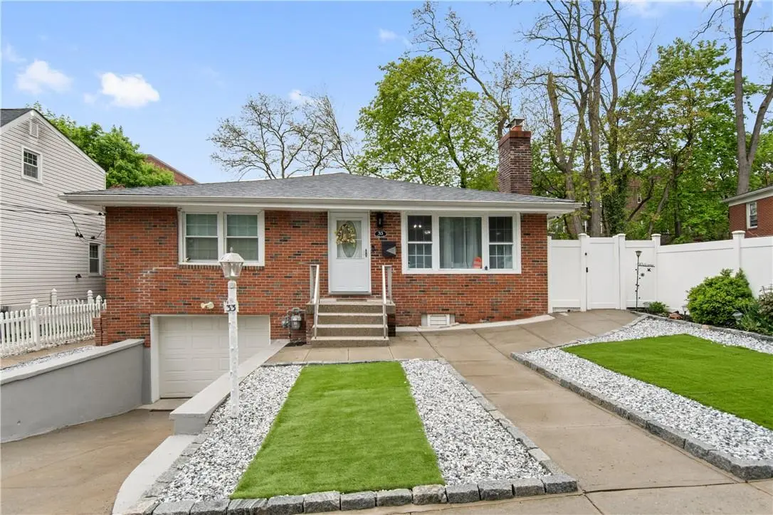 33 Valdale AVE, Yonkers, NY 10705