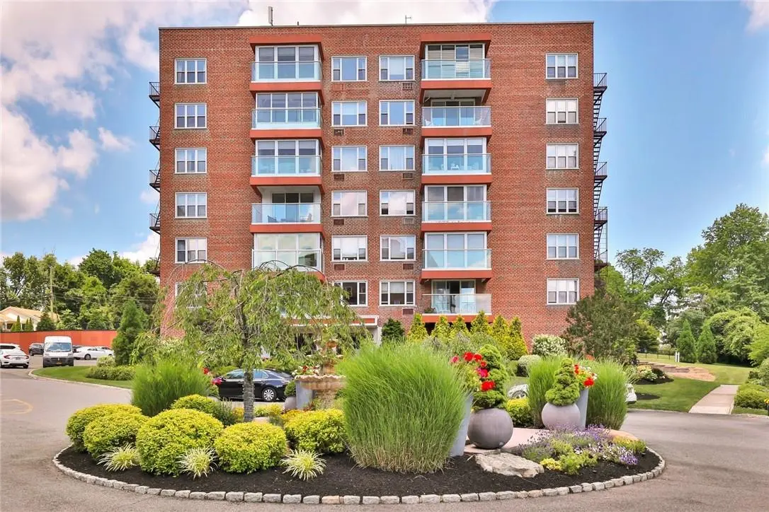 2 Salisbury Point #6A, Nyack, NY 10960