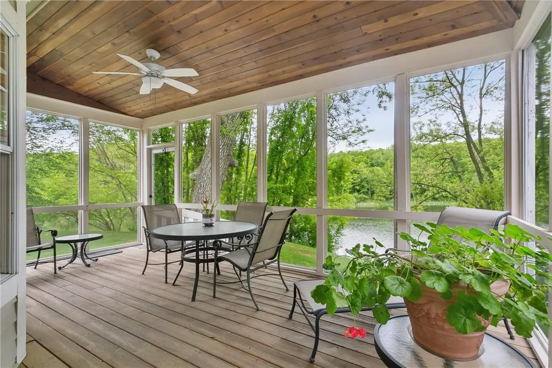 20 Coventry CIR, Mahopac, NY 10541