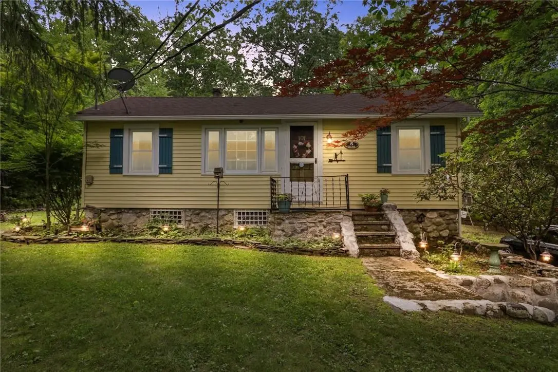 5 Eagle TRL, Wurtsboro, NY 12790