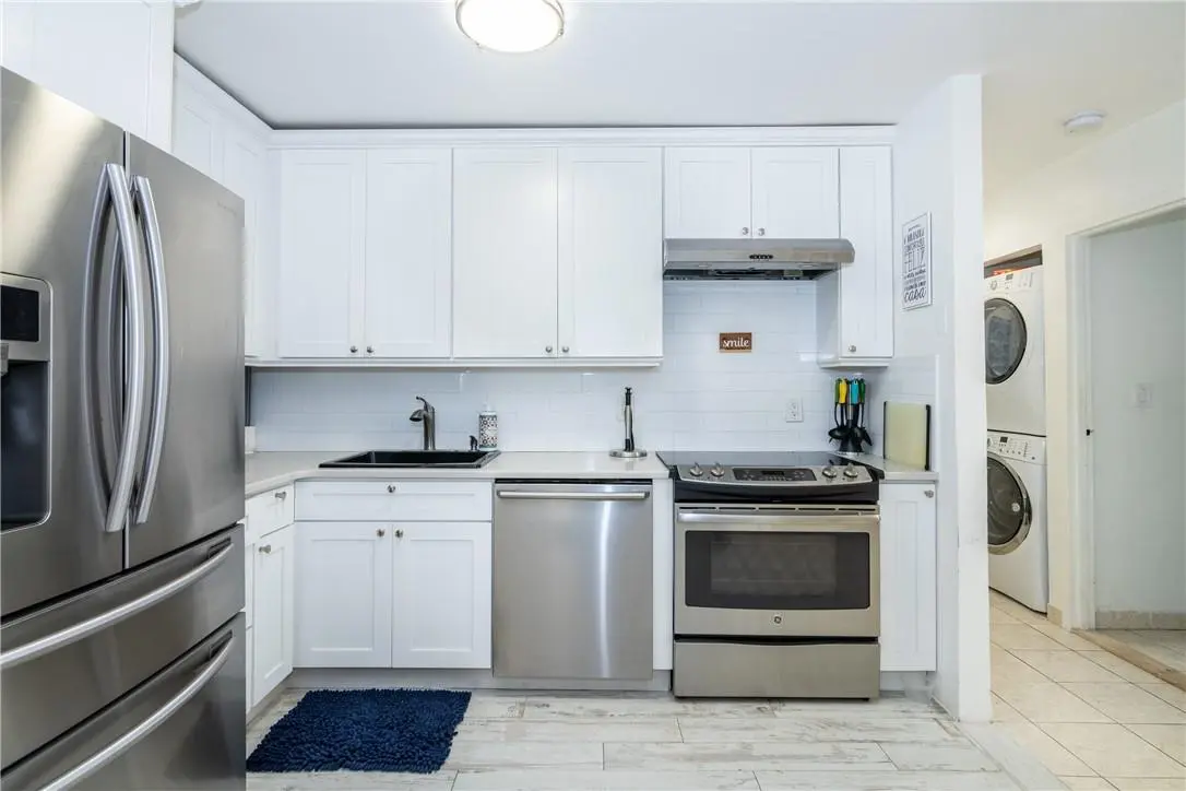 421 N Broadway #12, Yonkers, NY 10701