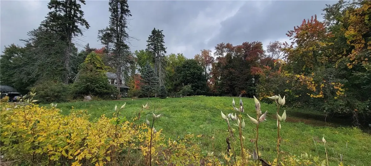 9 Spruce DR, New City, NY 10956