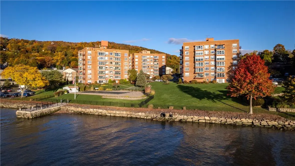 1 Salisbury Point #3E, Nyack, NY 10960