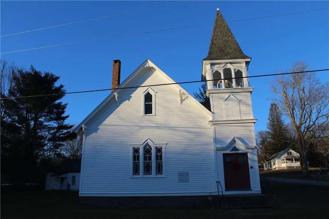 781 Tr 15-Skipperene Rd, Cochecton Center, NY 12726