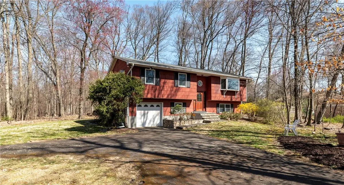 246 W Clarkstown RD, New City, NY 10956