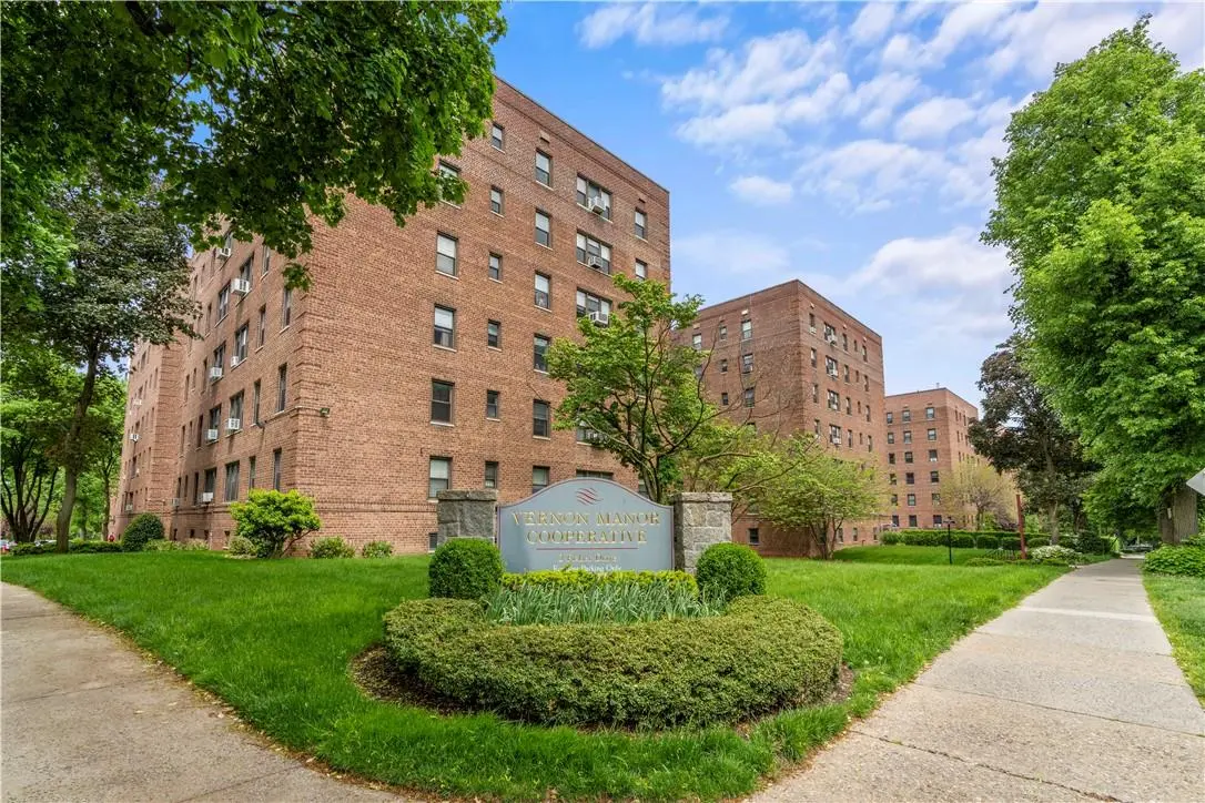 485 E lincoln AVE #109, Mount Vernon, NY 10552