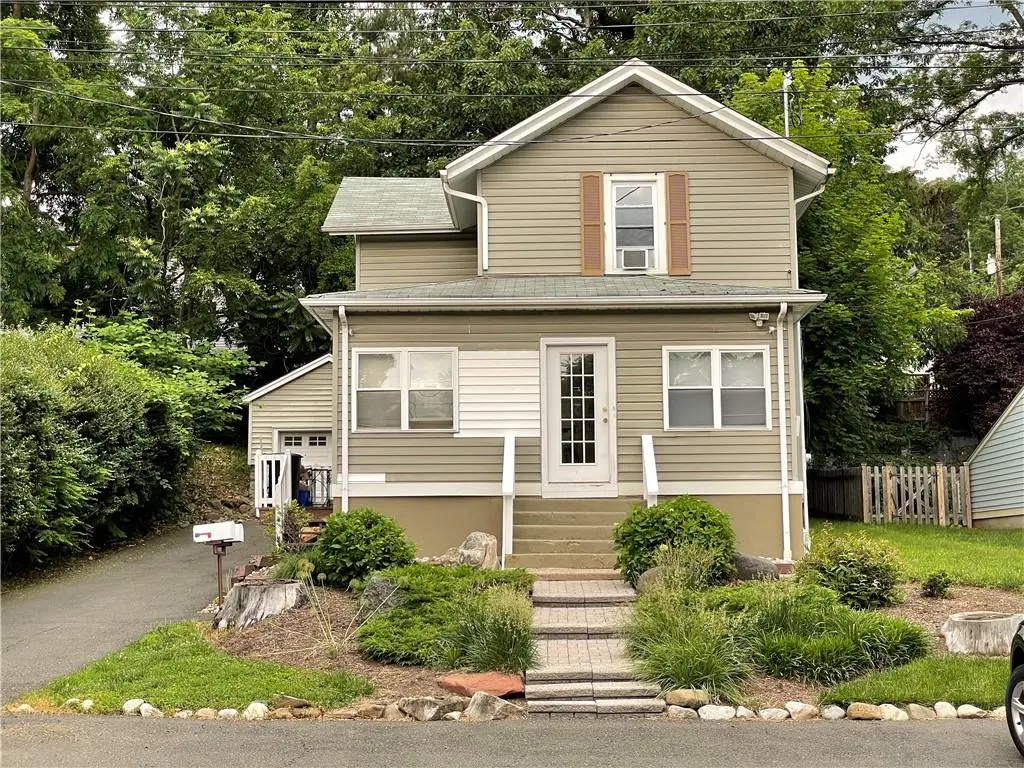 294 N MIDLAND AVE, Nyack, NY 10960