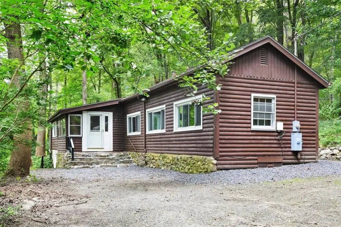 70 Karlsen Lake RD, Brewster, NY 10509