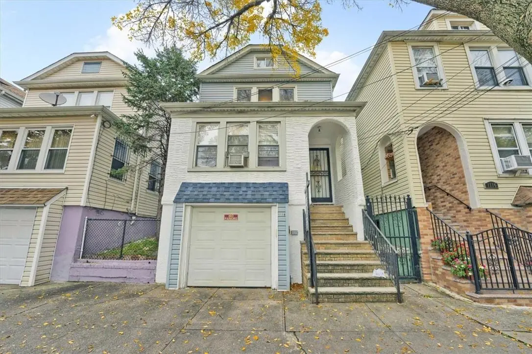 1118 Underhill AVE, Bronx, NY 10472