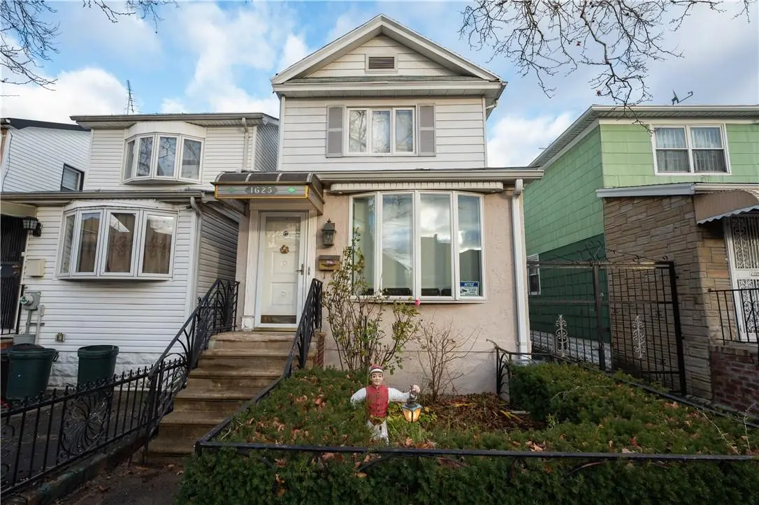 1625 W 2nd ST, Brooklyn, NY 11223