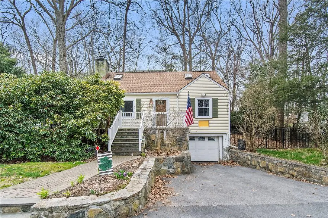 91 Vista TER, Mahopac, NY 10541