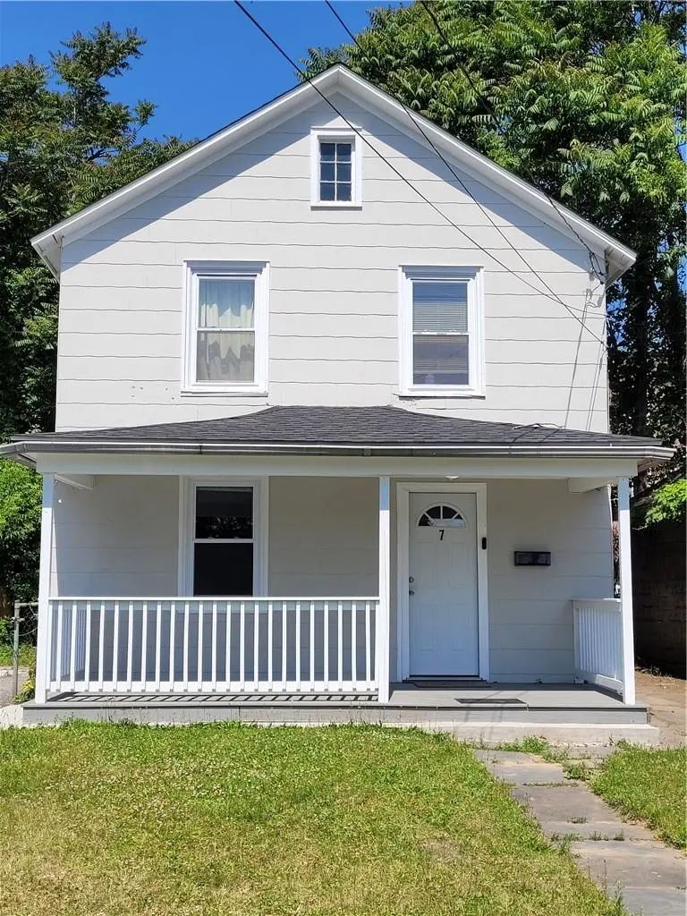 7 Staples ST, Kingston, NY 12401