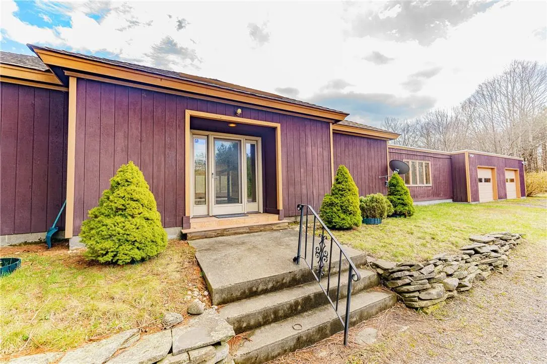 106 Flood RD, Berne, NY 12193