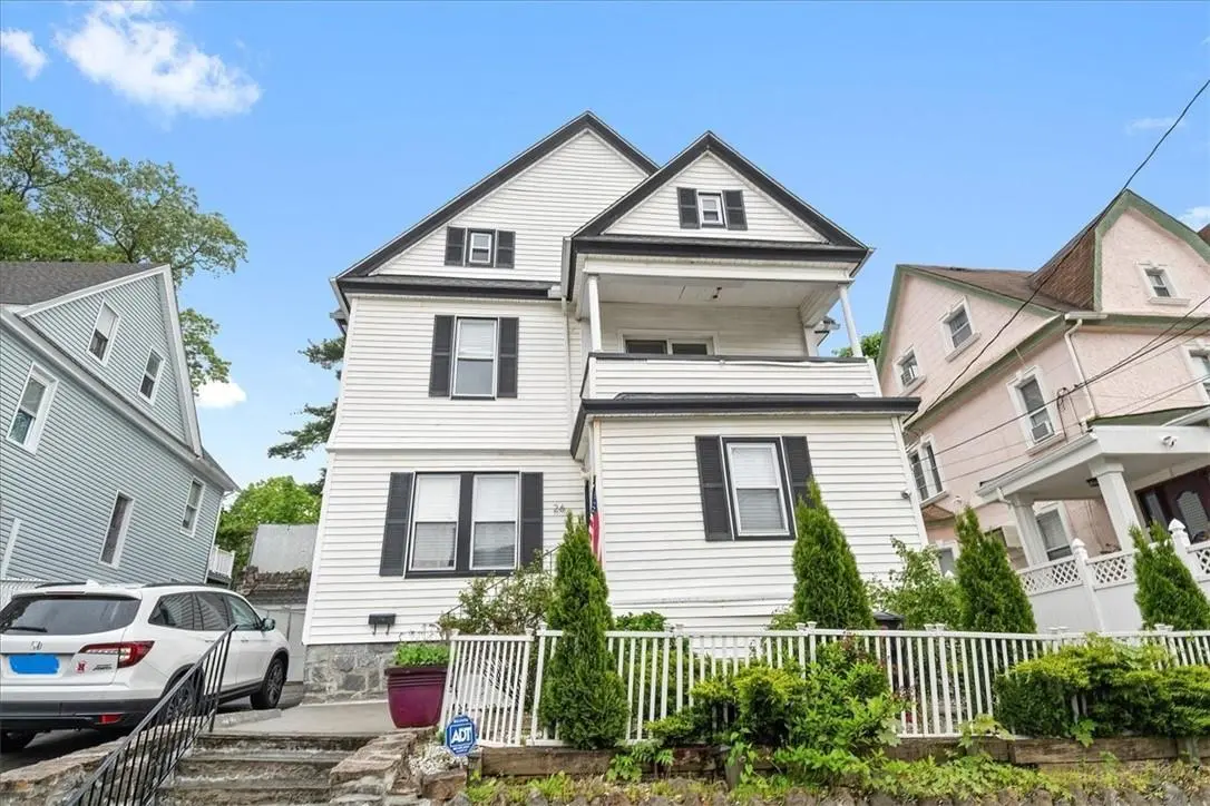 26 Arden PL, Yonkers, NY 10701