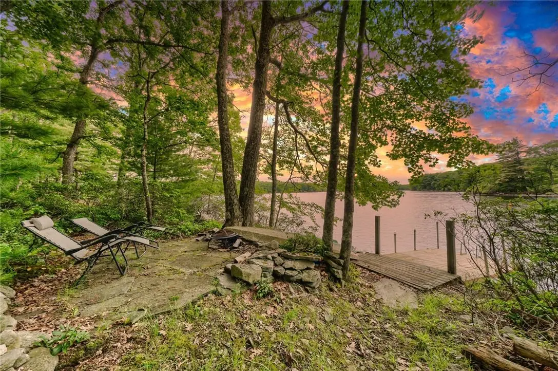 9 Bonaparte TRL, Wurtsboro, NY 12790